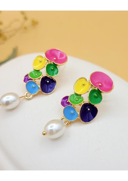 Renk Karnavalı Inci Küpe fırsatları