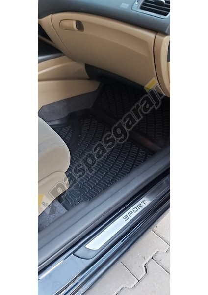 Honda Civic 3D Havuzlu Paspas 2006-2012 Arası indirimleri