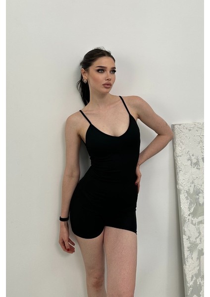 Kadın Siyah Mini Askılı Vücuda Oturan U Yaka Şortlu Tulum modelleri