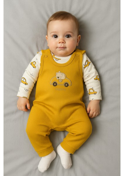 Araba Nakışlı Erkek Bebek Tulum 3’lü Tulum Seti – Zıbın, Tulum ve Çorap | 3-6-9 Ay Bebek Kıyafeti