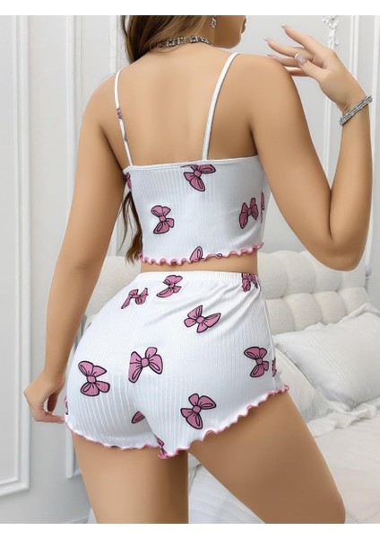 Pamuklu Beyaz Üstüne Pembe Kurdela Desenli Fitilli Askılı Şortlu Pijama Takımı modelleri