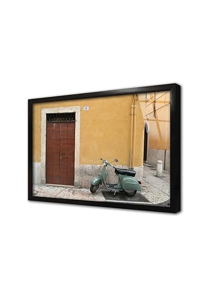 Vespa Motorsiklet Çerçeveli Cam Tablo 50X70 cm CA01261