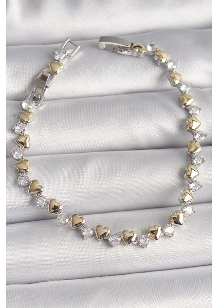 Pirinç Gümüş Renk Zirkon Taşlı Gold Kalpli Vıp Seri Kadın Bileklik