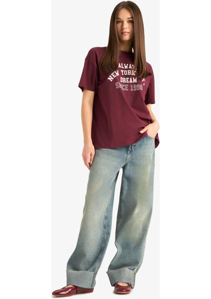 Oversize Geniş Kalıp Bisiklet Yaka Baskılı Kısa Kollu Tişört E9741AX25AU fiyatları