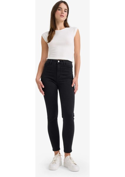Yüksek Bel Bilek Boy Jean Pantolon B7498AX25AU modelleri