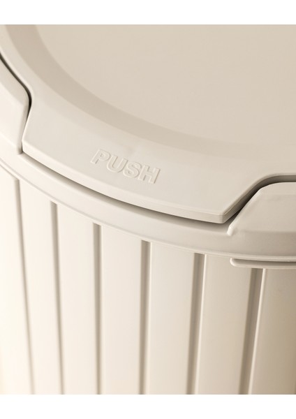 Tapia Pedallı Çöp Kovası 8 Lt