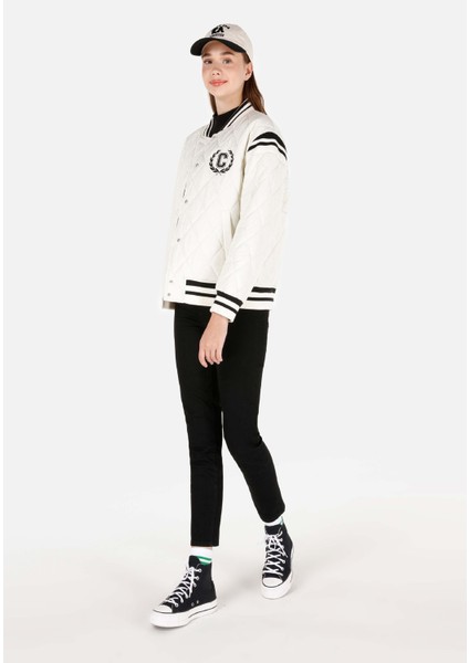 Regular Fit V Yaka Kadın Beyaz Mont modelleri