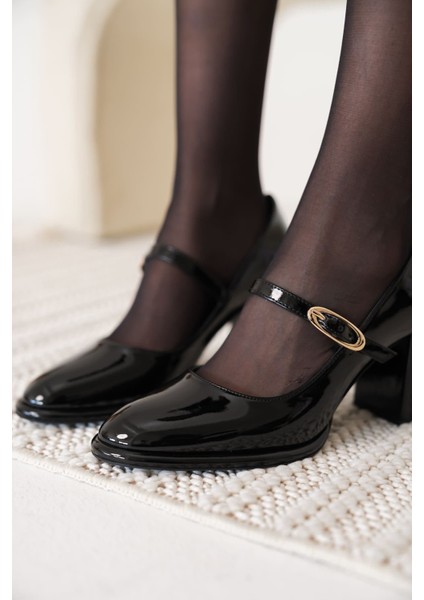 Alis Siyah Kadın Topuklu Ayakkabı fırsatları