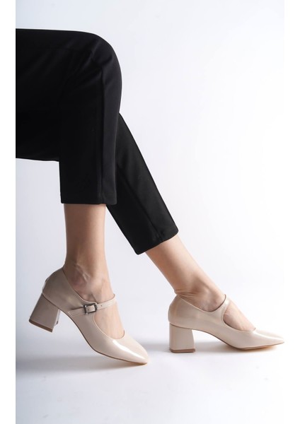 Rosalie Bej Rugan Topuklu Kadın Ayakkabı fırsatları