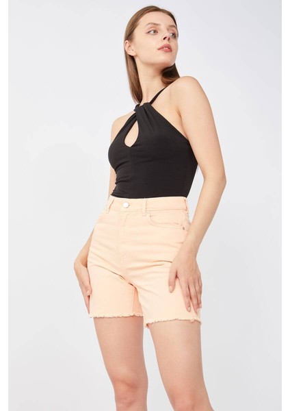 Kadın Basic Paçası Kesik Jean Şort Somon modelleri