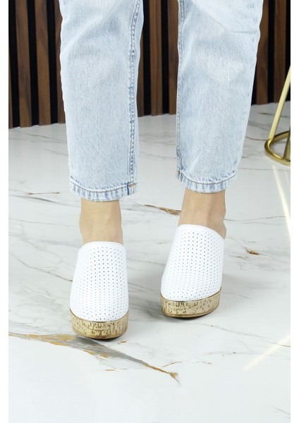 Aria Beyaz Hakiki Dana Derisi Önü Kapalı Mantar Taban Görünümlü Dolgu Topuklu Terlik modelleri