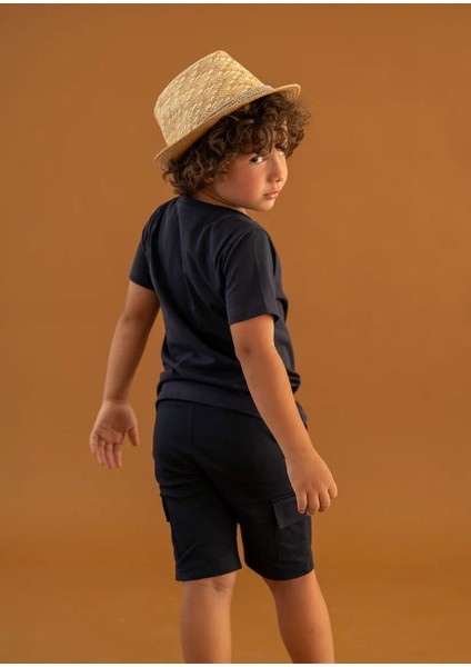 2li V Yaka Basic T-Shirt