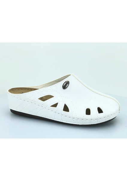09-130 Kadın Önü Kapalı Orta Pedik Terlik