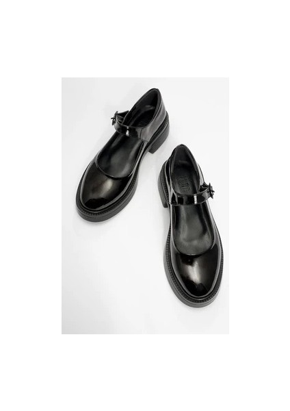 Siyah Kalın Taban Babet