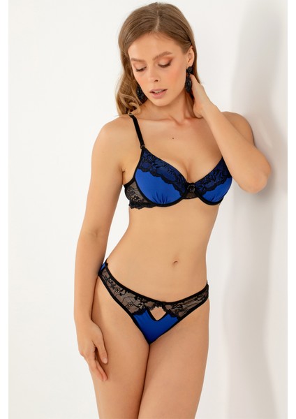 Push-Up Dolgulu Dantel Detaylı Sütyen Takım indirimleri