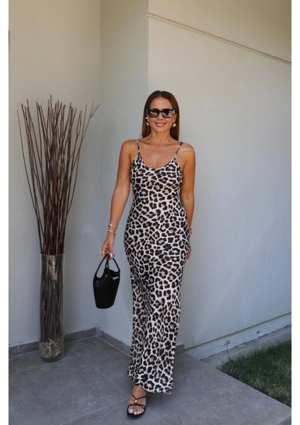Bej Askılı Leopar Desen Elbise modelleri