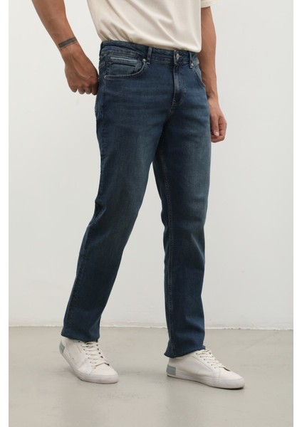 Erkek Koyu Mavi Rahat Kesim Jean Pantolon