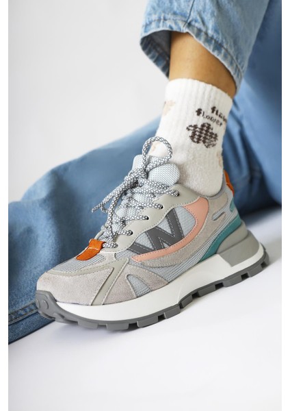 Bach Gri Süet Tekstil Detaylı Bağcıklı Kadın Sneakers