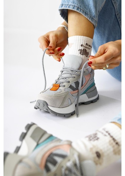 Bach Gri Süet Tekstil Detaylı Bağcıklı Kadın Sneakers fiyatları
