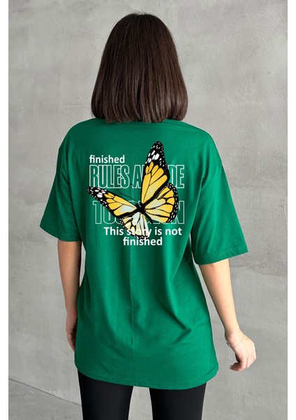 Kadın Büyük Kelebek Baskılı Bisiklet Yaka Oversize T-Shirt fiyatları