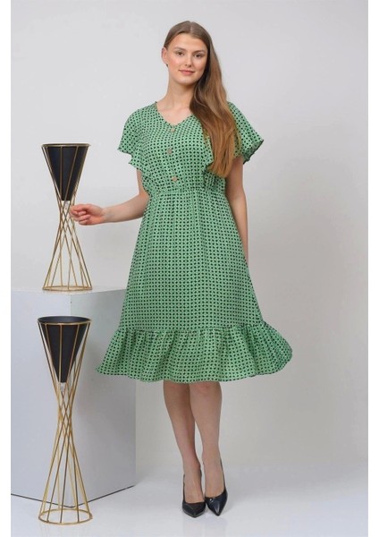 Kadın Yeşil Renk Önden Düğmeli Volan Detaylı Yazlık Midi Elbise 4436-105