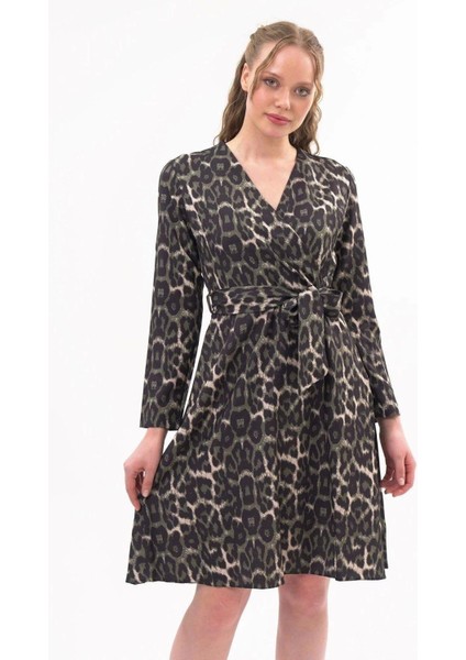 Kadın Kruvaze Yaka Bağlama Detaylı Leopar Desenli Midi Elbise 4358/100 fırsatları