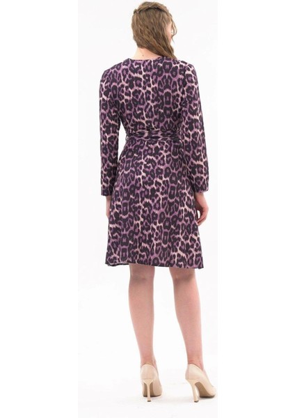 Kadın Kruvaze Yaka Bağlama Detaylı Leopar Desenli Midi Elbise 4358/100 modelleri