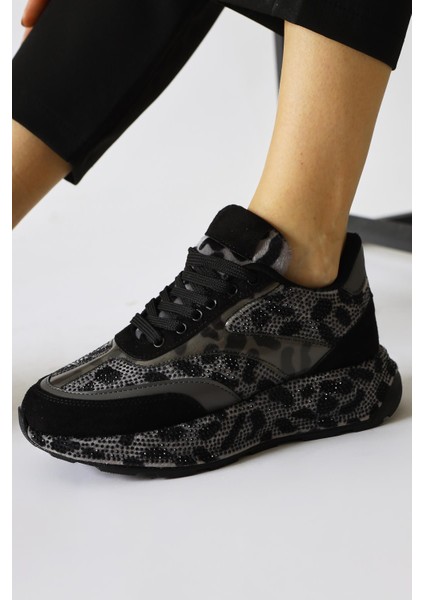 Kada Gri Leopar Desenli Taş Detaylı Sneakers