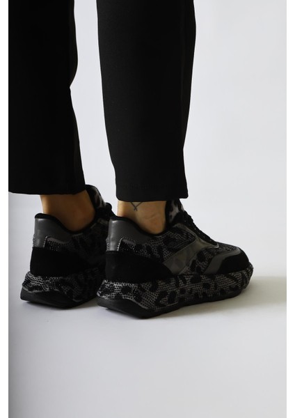 Kada Gri Leopar Desenli Taş Detaylı Sneakers indirimleri