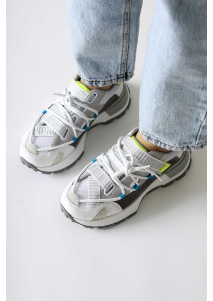 Nely Beyaz Asimetrik Bağcıklı Sneakers fiyatları