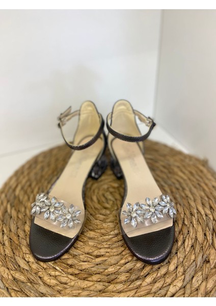 Taşlı Topuklu Ayakkabı