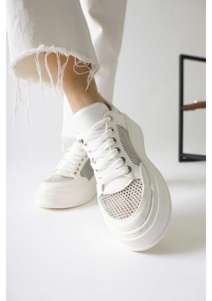 Emilina Beyaz Fileli Bağcıklı Sneakers