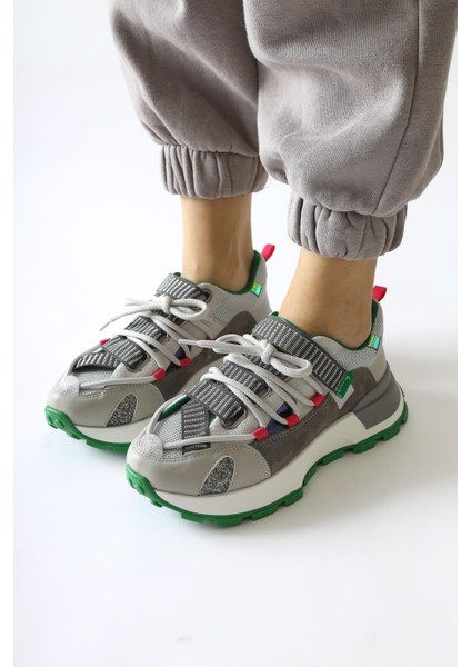 Nely Gri Asimetrik Bağcıklı Sneakers indirimleri