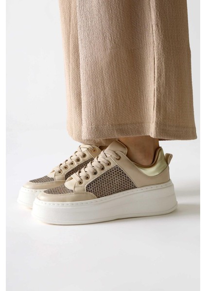 Emilina Krem Fileli Bağcıklı Sneakers fırsatları