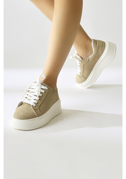 Lubica Krem Süet Oval Butunlu Kalın Tabanlı Sneakers