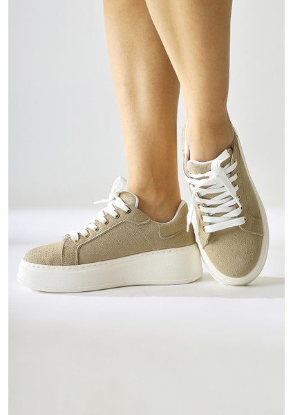 Lubica Krem Süet Oval Butunlu Kalın Tabanlı Sneakers fiyatları