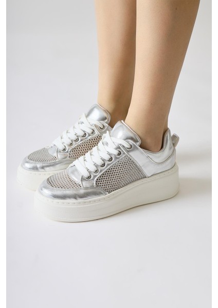 Emilina Gümüş Fileli Bağcıklı Sneakers