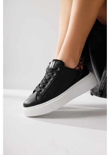 Tinka Siyah Kalın Tabanlı Leopar Detaylı Sneakers fiyatları