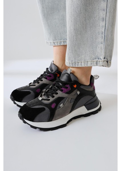 Siska Siyah Süet Bağcıklı Yüksek Taban Sneakers