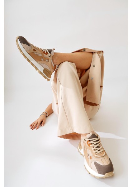 Siska Bej-Kahve Bağcıklı Yüksek Taban Sneakers fiyatları