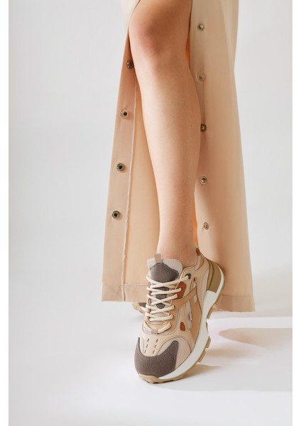 Siska Bej-Kahve Bağcıklı Yüksek Taban Sneakers fırsatları