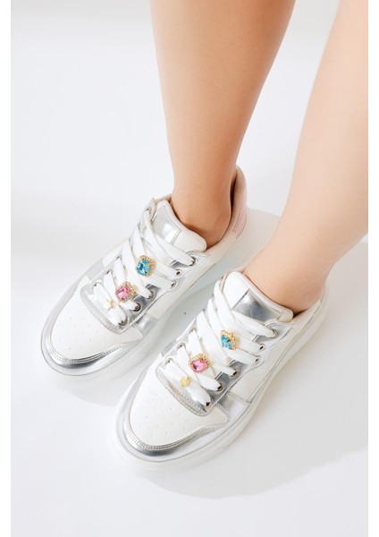 Deena Beyaz Kalın Tabanlı Taş Detaylı Sneakers fırsatları