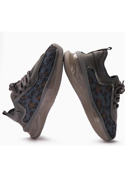 Erona Gri Leopar Desenli Rugan Detaylı Kadın Spor Ayakkabı