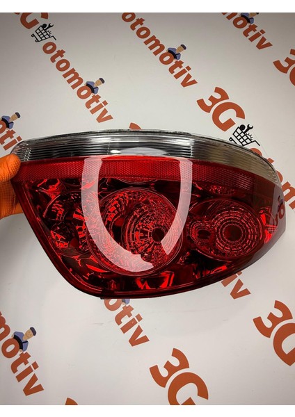 Stop Lambası Komple Sol Duysuz Linea