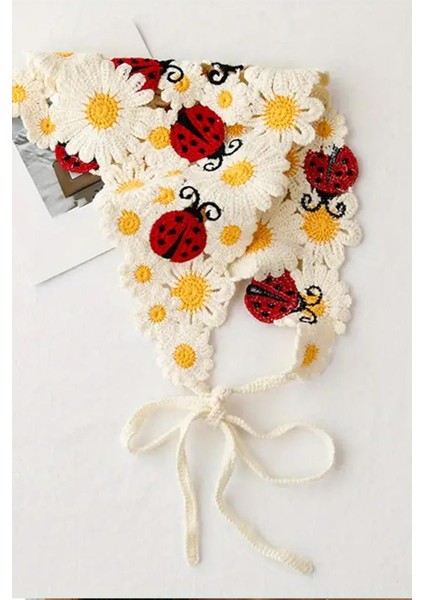 Daisy Örgü Üçgen Bandana fırsatları