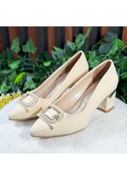 Taş Toka Detaylı Topuklu Ayakkabı M1147 fiyatları