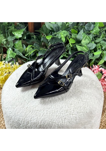 RUGAN SİVRİ BURUN KEMERLİ TOPUKLU AYAKKABI M1100
