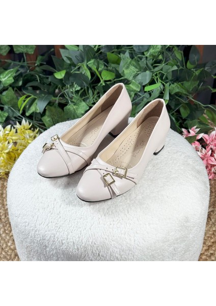 Toka Detaylı Topuklu Ayakkabı M1135