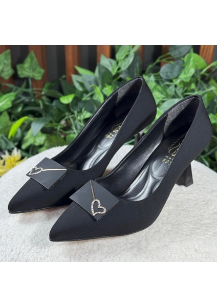 Özel Kalp Tokalı Topuklu Ayakkabı M1149 modelleri