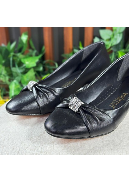 Fiyonku Küçük Taş Detaylı Topuklu Ayakkabı M1155 modelleri